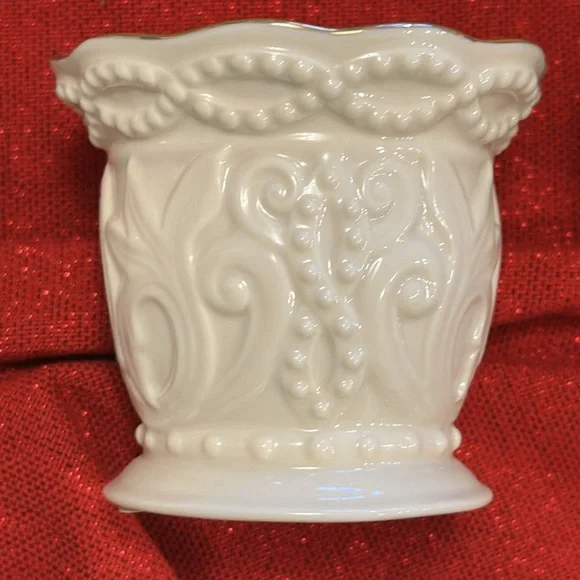 Lenox Ivory Set of 3 Beaded Tealights - Picture 6 of 8